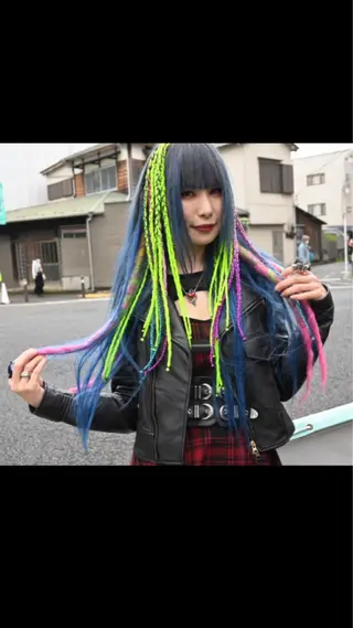 特殊ヘア師 /TANIのヘアスタイル