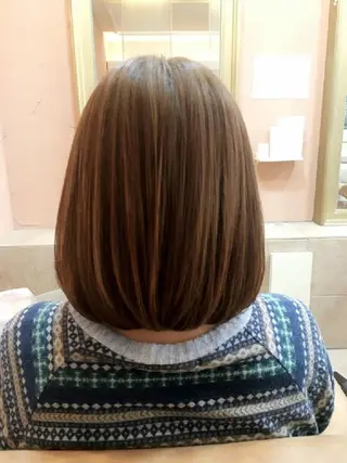 ミディアム セミロング カラー SHAFT Ieiriのヘアスタイル