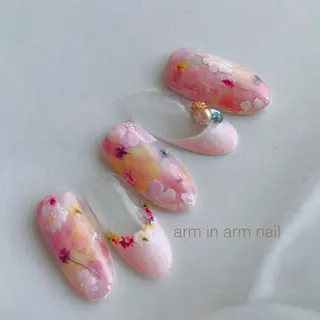 ネイル arm in arm ︎✿Yamamotoのマツエク・マツパデザイン