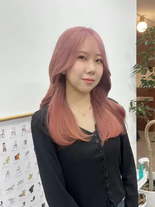 ロング カラー 🟣niw SHUNNA🟣のヘアスタイル