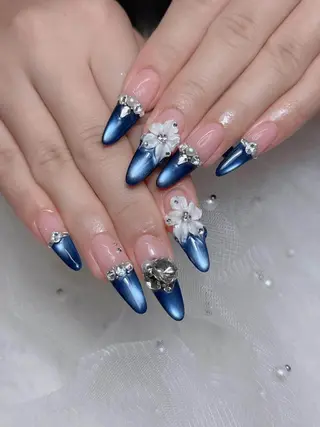 ネイル Lumi Nail 新大久保3‘のネイルデザイン