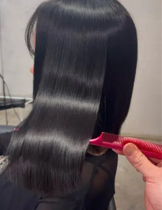 ロング 透明感カラー・ 髪質改善🩵イケダのヘアスタイル