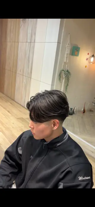 ショート メンズ 洛樹 /海外風ヘアー /フェード/パーマのヘアスタイル