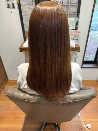 セミロング 透明感×深み オリーブ🌿‬NAOのヘアスタイル