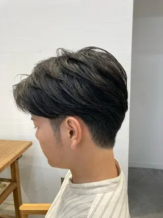 ショート mUku所属・尾上 悠人のヘアスタイル