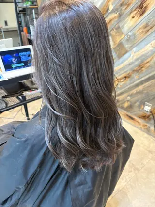 ロング 山本 みきのヘアスタイル