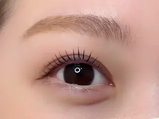 マツエク・マツパ tear🖤/ eye / nailのマツエク・マツパデザイン