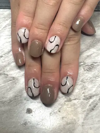 ネイル TRU NAIL&EYEゆめが丘ソラトス店所属・ɴᴀɪʟɪSᴛ く～🐻‍❄️のネイルデザイン