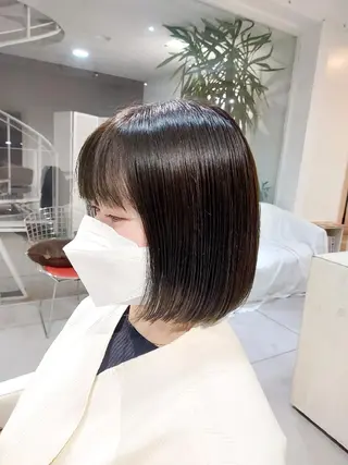 ミディアム カラー 樋口 千尋のヘアスタイル