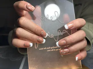 ネイル Eveネイル チップスカルプ専門店のネイルデザイン