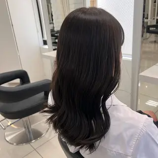 ミディアム カラー 【センターパート/ マッシュ】ryokaのヘアスタイル