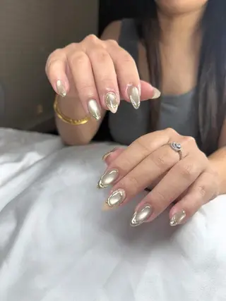 ネイル T. Leeのネイルデザイン