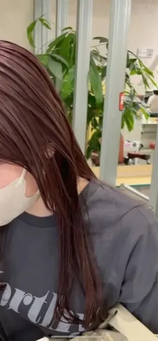 ロング カラー mei｜顔まわり ×透明感カラーのヘアスタイル