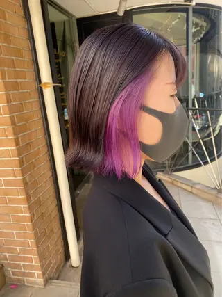 ショート yelm所属・🫒オリーブカラー ミディアムレイヤー✨のヘアスタイル