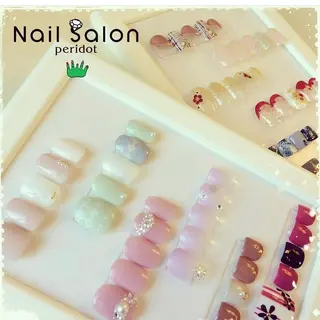 ネイル ペリドット えみのネイルデザイン