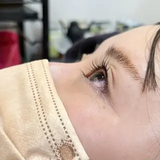 マツエク・マツパ 💖デザインカラー/ タダ ハナカ💖のヘアスタイル