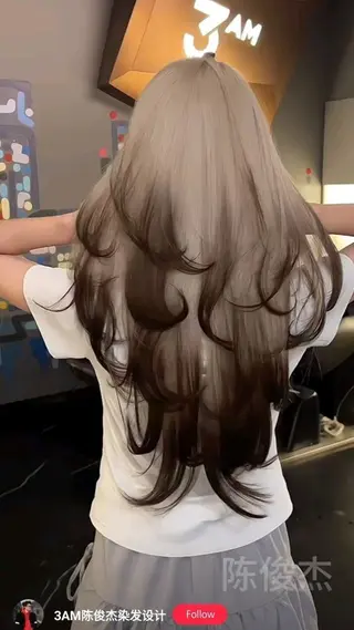 ロング カラー 透明感カラー🩶 池袋🩶のヘアスタイル