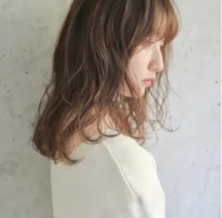 ミディアム カラー LUXBE UNITED所属・🌷RIE 🌷のヘアスタイル