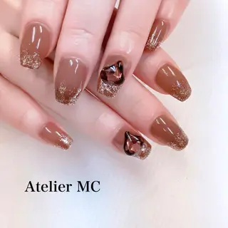 ネイル アトリエ エムシー 【新富町・東銀座】のネイルデザイン