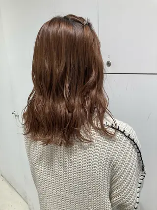 セミロング ヘアアレンジ 透明感カラー🫧 nanohaのヘアスタイル