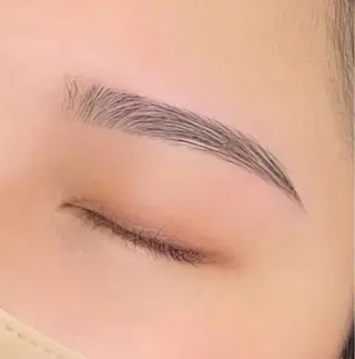 アイブロウ 眉毛専門店 EAGLE熊谷所属・髙山 音夢の眉毛・アイブロウイメージ
