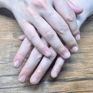 ネイル ネイルサロンエーナイン琴似店所属・鈴木 彩友のネイルデザイン