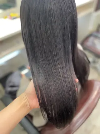 セミロング カラー 韓国ヘア🤍髪質改善 🇰🇷AKANEのヘアスタイル