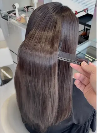 ロング 🫧美髪カラー🫧艶 カラー🫧北堀江坂本のヘアスタイル