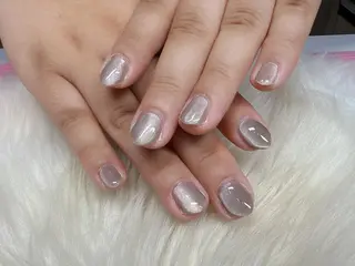 ネイル Amoureuse Satomiのネイルデザイン