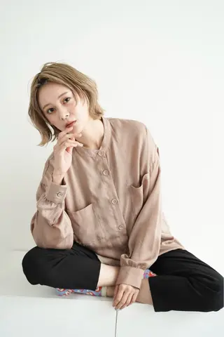 ミディアム hoNua. 栄/透明感カラーのヘアスタイル