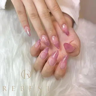 ネイル ❤️💛🩵京橋 痛ネイル⭐️3Dのネイルデザイン