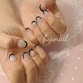 ネイル fujinail(バーバーフジノ)所属・藤野 智美のネイルデザイン