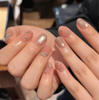 ネイル Hanni ANA.CHUOのネイルデザイン