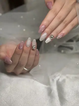 ネイル ねいる屋　Anela 美優のネイルデザイン