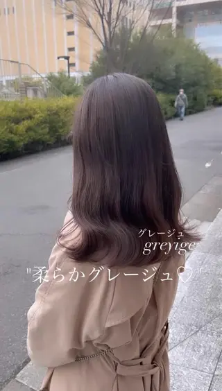 ロング メンズバレイヤージュ 斉藤春のヘアスタイル
