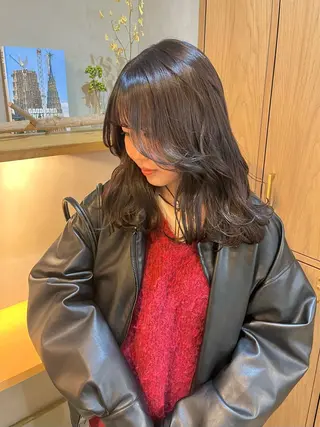 ミディアム カラー 伊藤ゆかり/髪質改善 /透明感カラーのヘアスタイル