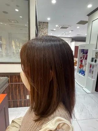 セミロング いとう このみのヘアスタイル