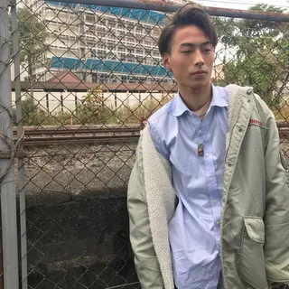 ショート カラー メンズ Vir by browのヘアスタイル