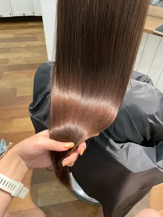 ロング imua所属・中村 桃子のヘアスタイル