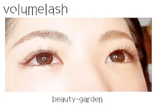 マツエク・マツパ U_la所属・U_la [ウーラ] 片岡の眉毛・アイブロウイメージ