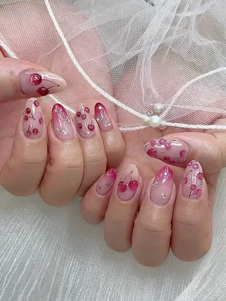 ネイル 五十嵐 美智のネイルデザイン