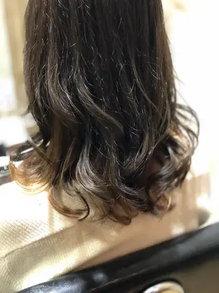 ミディアム カラー パーマ 艶髪/韓国レイヤー イノウエヒロキのヘアスタイル