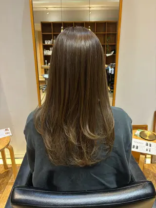 カラー 透明感カラー🩵 かのは🐰🪽のヘアスタイル
