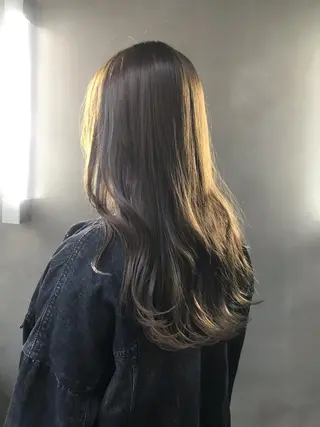 ロング カラー ヘアアレンジ moi-meme.soe所属・タナカ リナのヘアスタイル