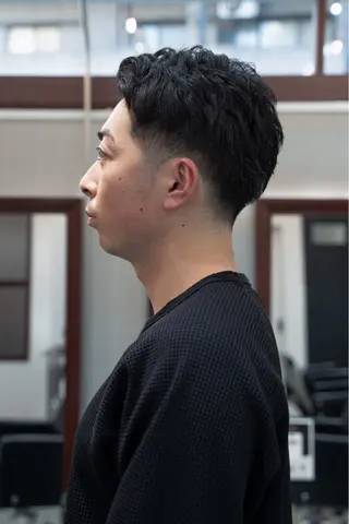 メンズ 短髪/ｼｮｰﾄ/ ﾃｰﾊﾟｰﾌｪｰﾄﾞのヘアスタイル