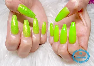 ネイル CROWN プライベートサロンのネイルデザイン