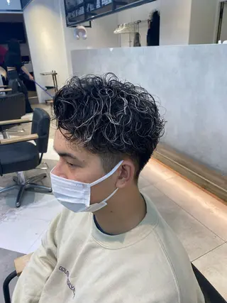 カラー パーマ メンズ 新宿【メンズパーマ】 塩澤太一のヘアスタイル