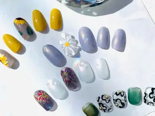 ネイル AYA Reginaのネイルデザイン