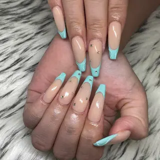 ネイル la vie  Luire所属・la vie Luire ｱｽｶのネイルデザイン