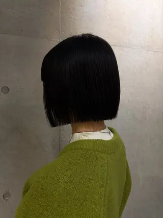 ショート カラー ヘアアレンジ ボブ艶モテカラー🫧 カリンのヘアスタイル